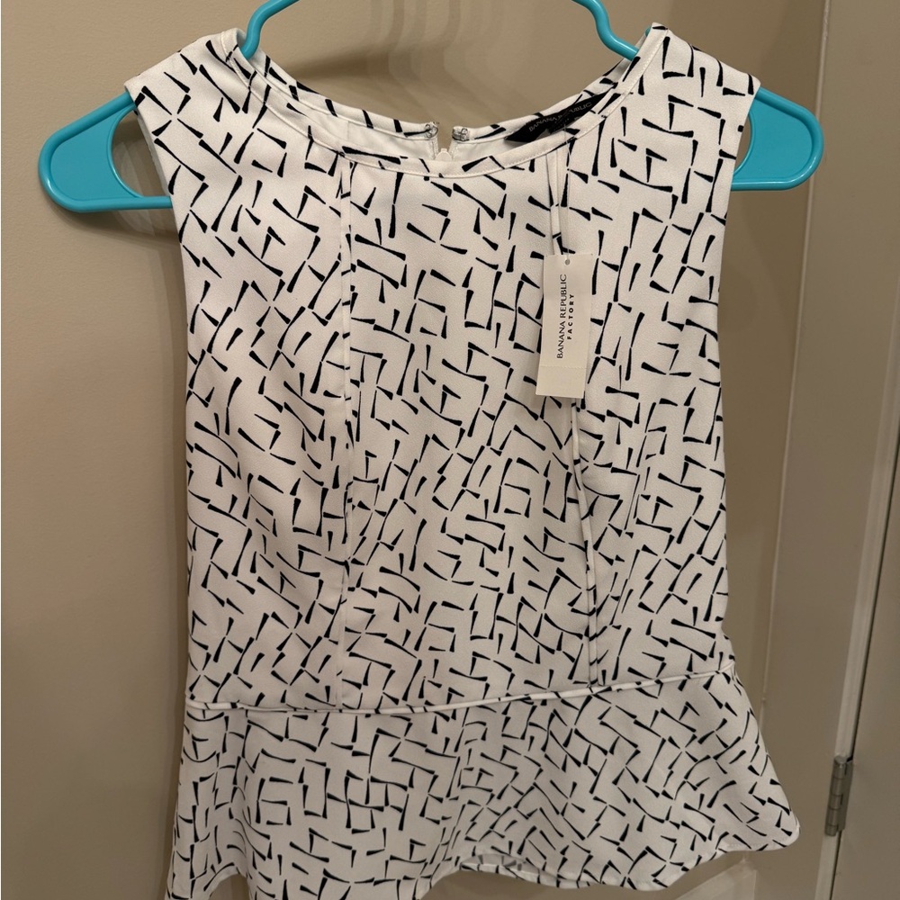 Banana Republic Factory Black and White Patterned Tank Top